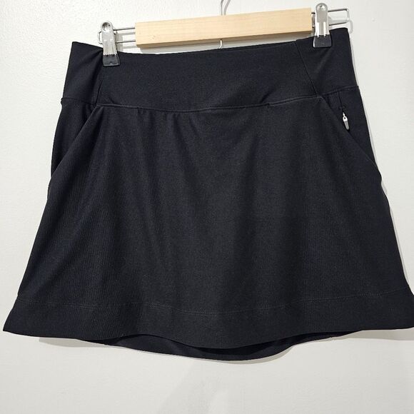 PrAna - Skirt Athletic Mini A Line Built-In Shorts Pockets - Size S - Black - Picture 2 of 8